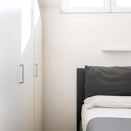 Apartamento Isola - Leobrothers - Pergola 7b Milão