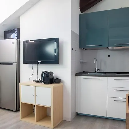 Apartamento Isola - Leobrothers - Pergola 7b Milão